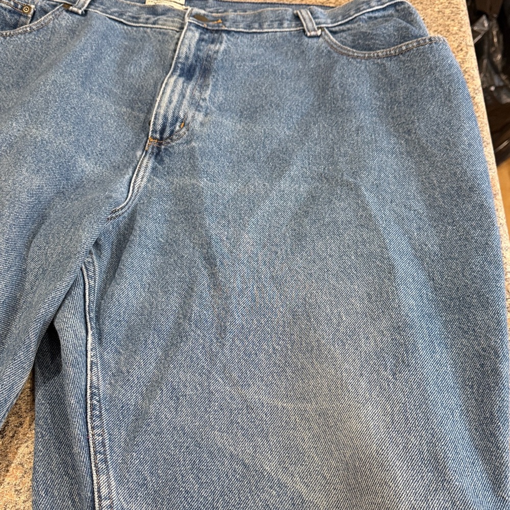L.L. Bean original fit relaxed Classic Blue Denim Jeans size 20 - Picture 3 of 7